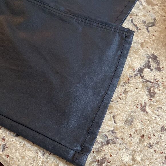 Vero Moda Black Woman’s Mr Flared Coated Jeans - Picture 6 of 6